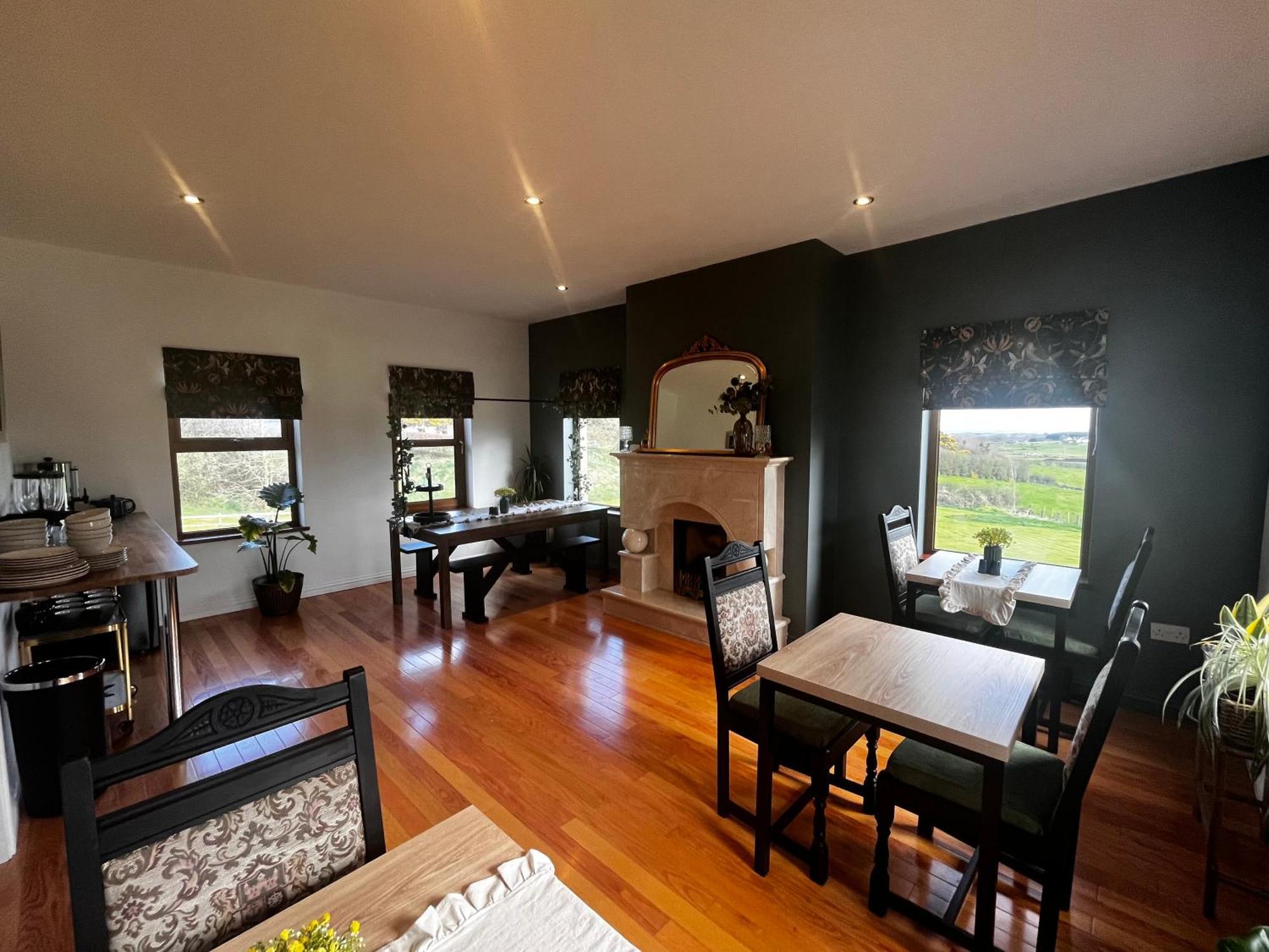 Carnbore House Bnb 布什米尔斯 外观 照片