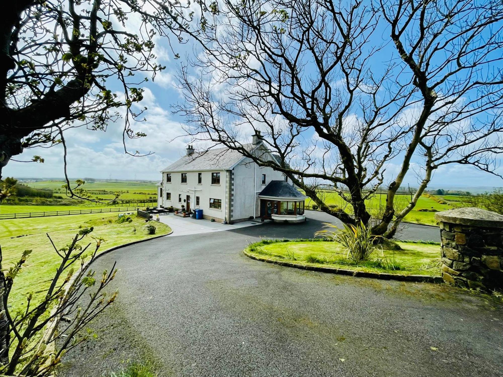 Carnbore House Bnb 布什米尔斯 外观 照片