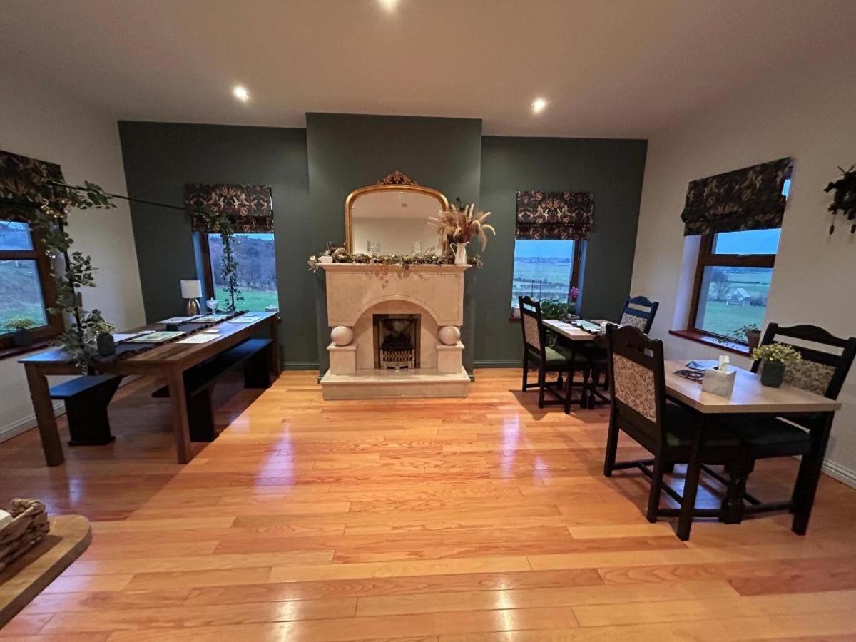 Carnbore House Bnb 布什米尔斯 外观 照片